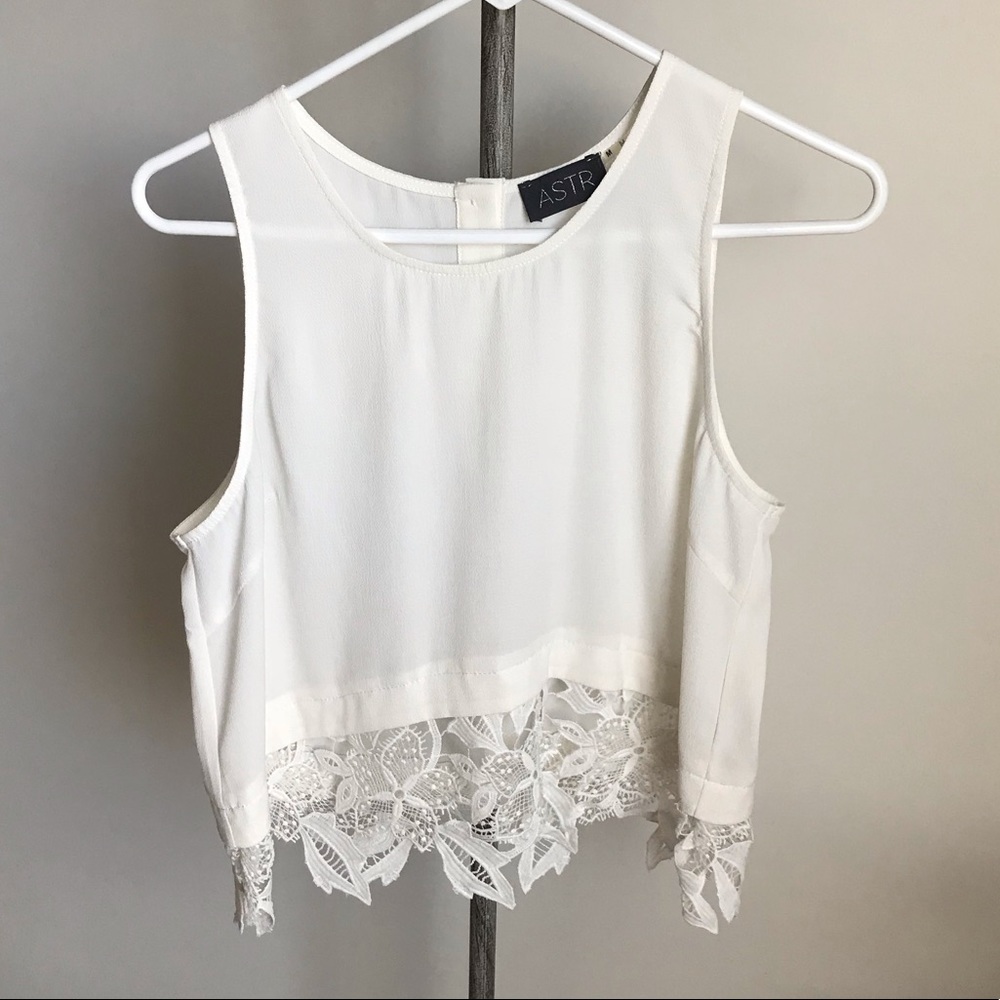 ASTR Cropped Top